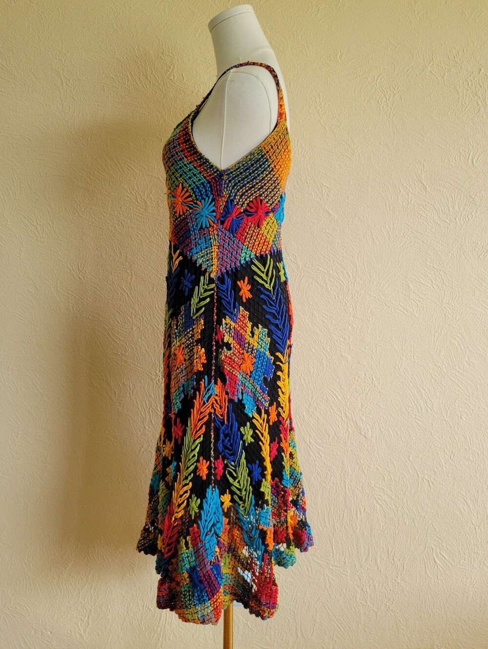 Multicolor Net Dress - Picture 4 of 7